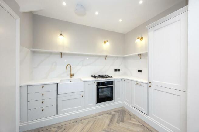 Third Avenue, Flat 11-008.jpg