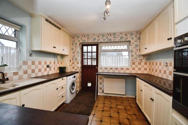 68fc6af2-U 20 2815 29.JPG