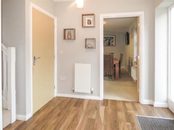 Entrance hall.JPG