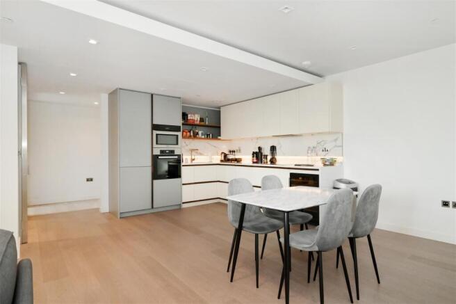 1606-Westmark-Tower (4).JPG