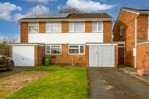 15, Dubarry Avenue, Kingswinford DY6 9BP