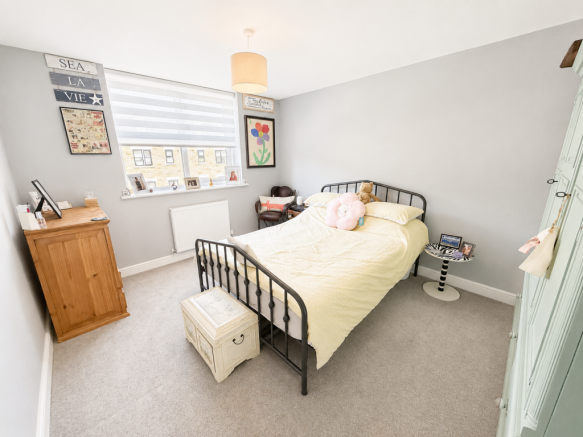 4 bed Town House for sale Image 10