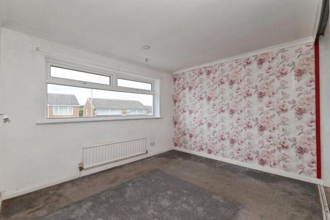3 bed Semi-Detached for sale Image 10