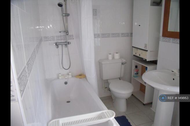 1st Floor Family Bathroom