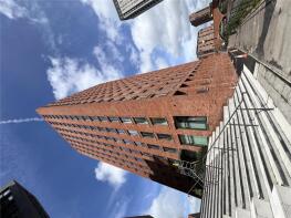 Apartment 901, Silkbank Wharf, Derwent Street, Salford M5 4JR