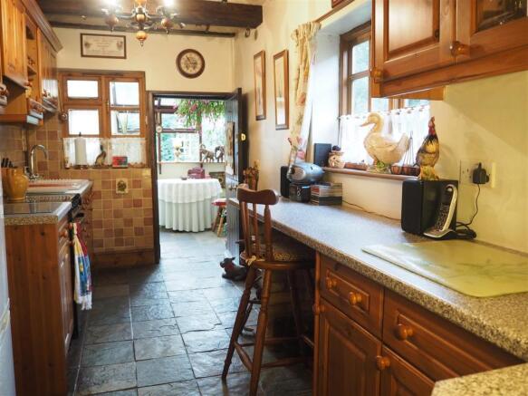 Breakfast Kitchen 057