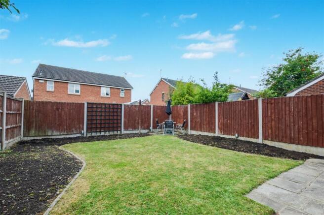 Garden_2.jpeg