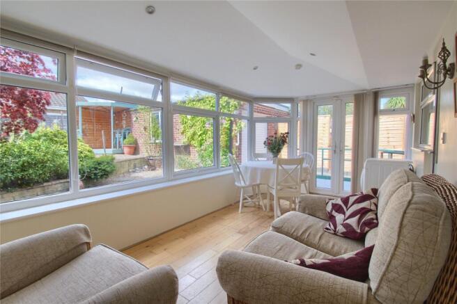 2 bed Bungalow for sale Image 5