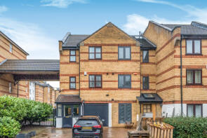 6, Transom Close, London SE16 7FH