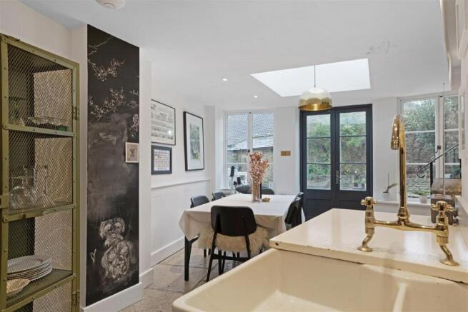 Kitchen 1