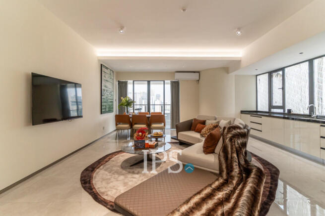 3 Bedroom Condo For Sale - Le Conde, BKK1, Phnom Penh