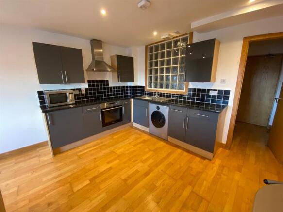 21 Independent Chapel Kitchen.jpg