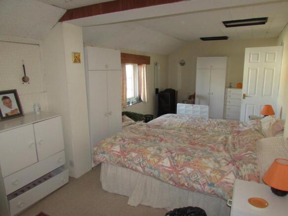 MedlockRd6769bed2.JPG