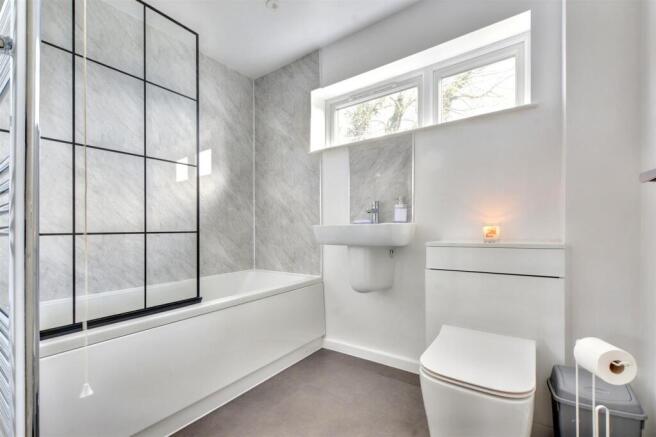 Bathroom.jpeg