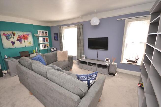 Master Bedroom.jpg