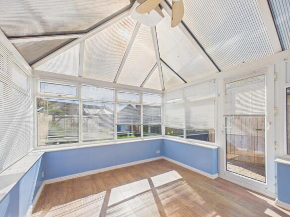 2 bed Semi-Detached for sale Image 9