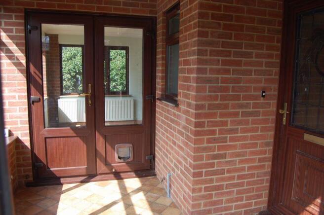 ENTRANCE PORCH