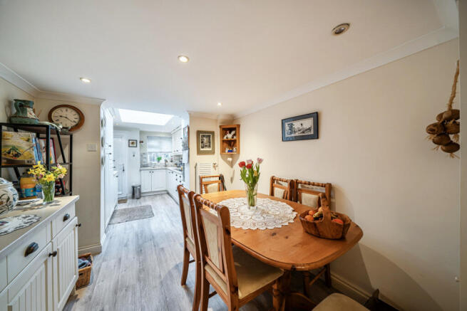 1418941-20-69a170...