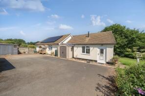 Fernside, Kingswood Road, Kington HR5 3HE