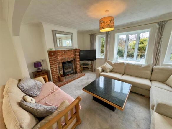 Living Room Area.jpg