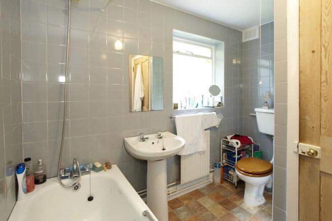 Photo 9