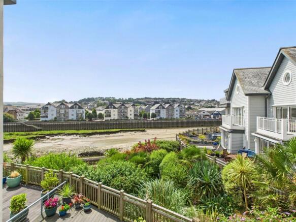 2-bed flat on 15, Bradfords Quay, Wadebridge, Cornwall, £425,000