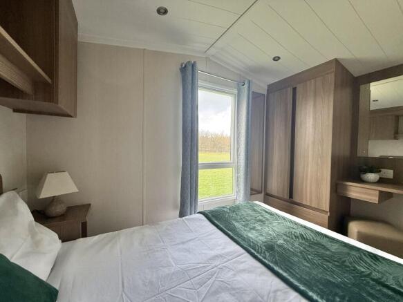 3 bed Caravan for sale Image 10