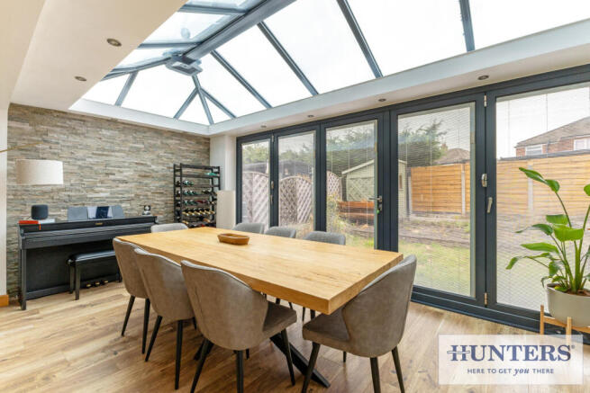 2 bed Semi-Detached Bungalow for sale Image 7
