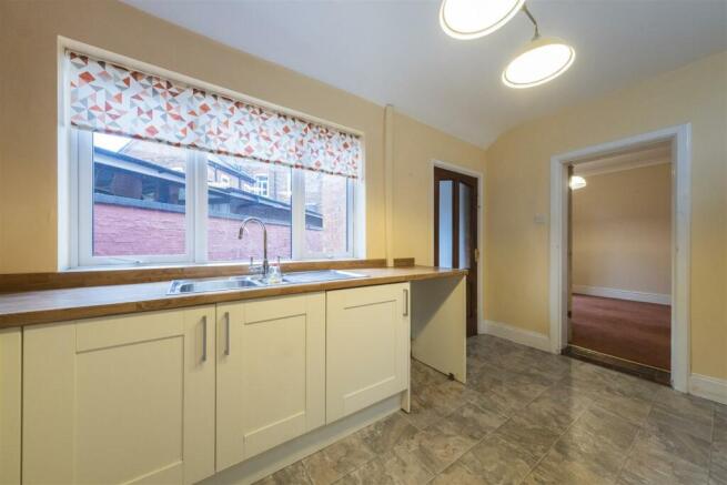 6 Manora Road-003.JPG