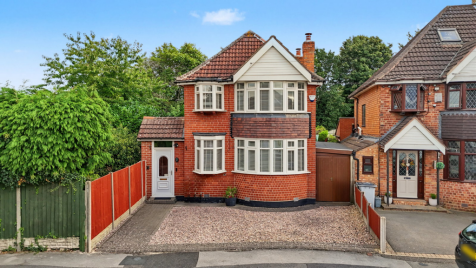 Moreton Road, Shirley, Solihull, B90 3ED