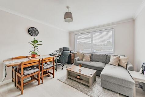 Brighton Road, Redhill