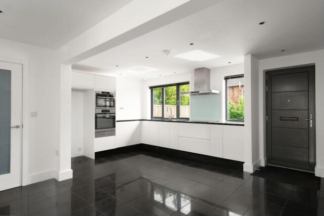 Kitchen dining room