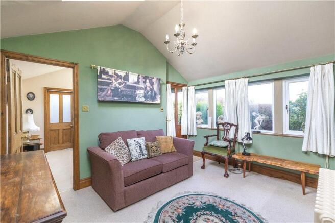 Dining Room/Snug