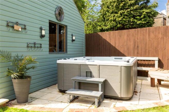 Hot Tub