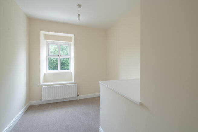 2 bed Terraced for sale Image 10