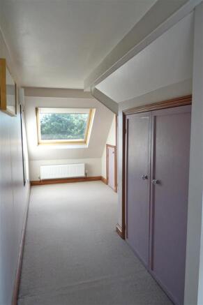 Dressing Area: