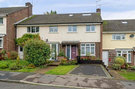 Moss Road, Winchester, Hampshire, SO23