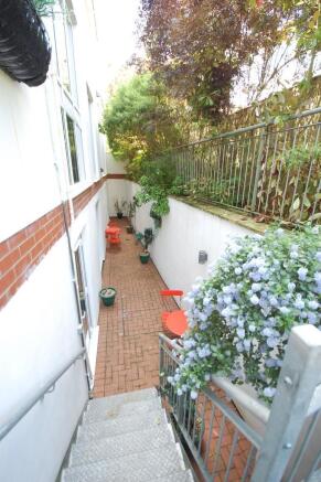 Photo 29