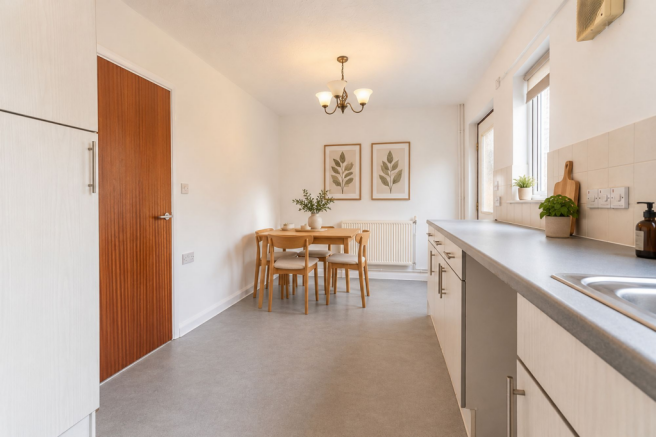 Kitchen/Dining Room