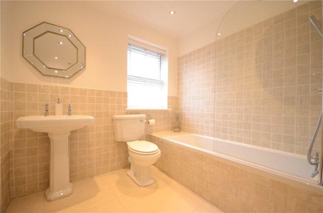 Bathroom 02