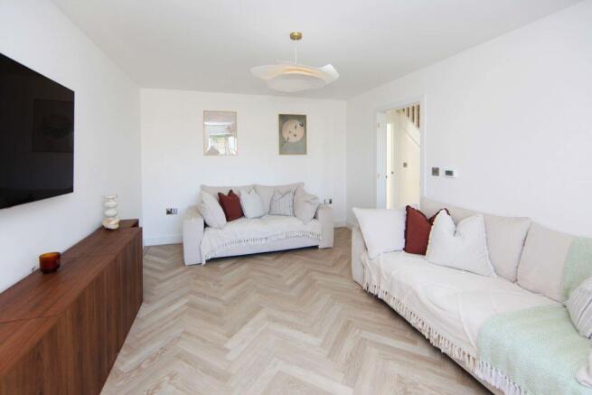 Pleaton Lane Allscott TF6 5FF photo 4