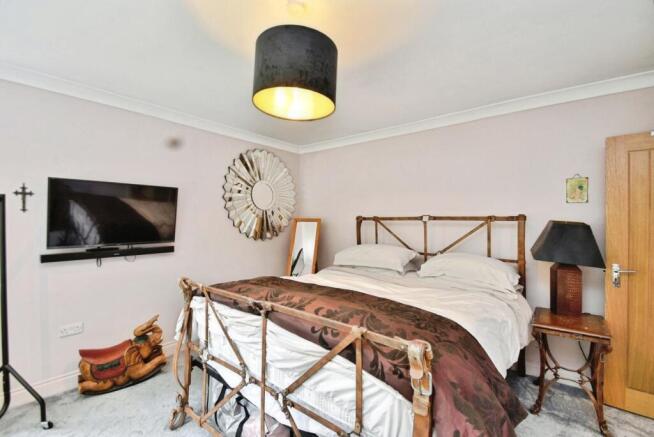3 bed Detached for sale Image 11