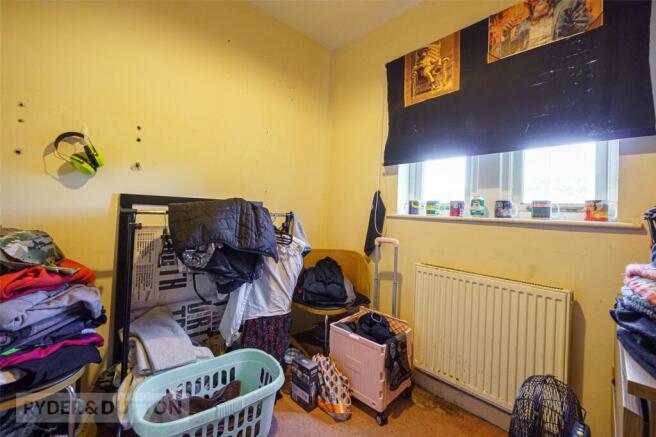 3 bed Semi-Detached for sale Image 9