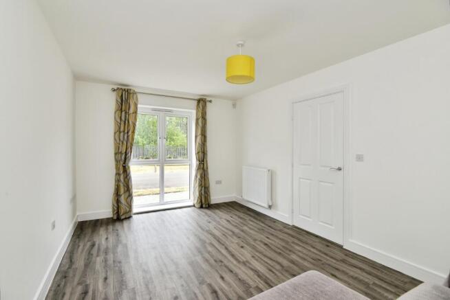 Shetland Drive, NEWCASTLE, Staffordshire, ST5 photo 4
