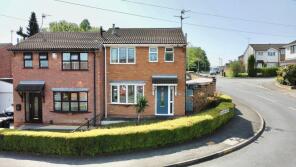 51, Frensham Drive, Nuneaton CV10 9QH