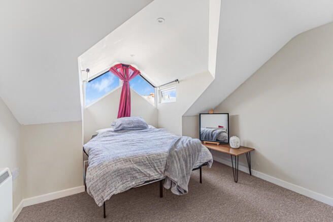 Flat 5, 25 Swan Street-14