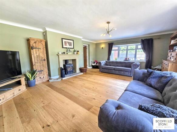 Lawn Avenue, Etwall, Derby photo 4