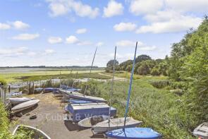 48, Maisemore Gardens, Emsworth PO10 7JX