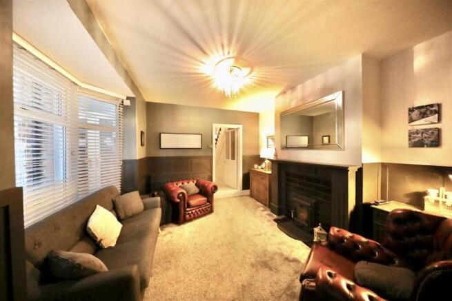 3 bed Terraced for sale Image 8