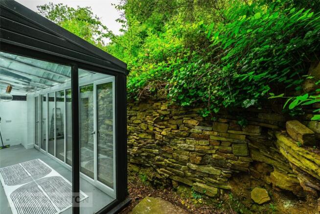 3 bed Semi-Detached for sale Image 7
